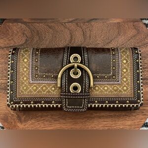 COACH MIA Brown & Tan Leather/Suede SOHO Wallet w/Stud Detail